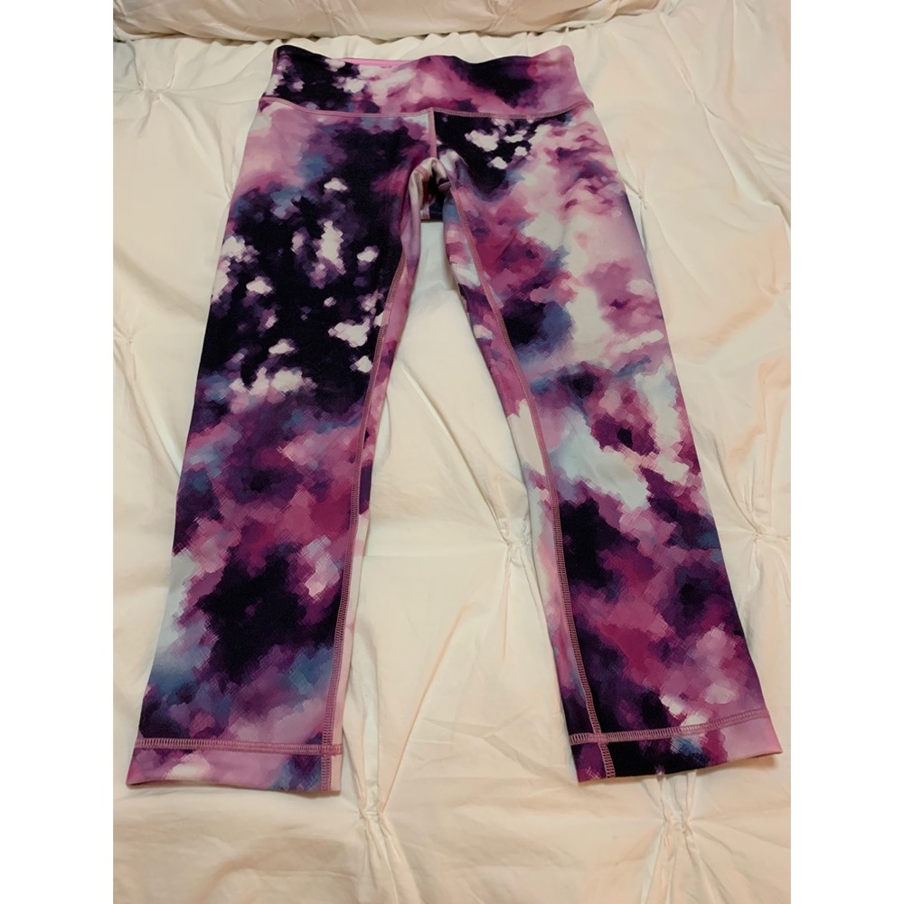 Lululemon Soulcycle cropped pants